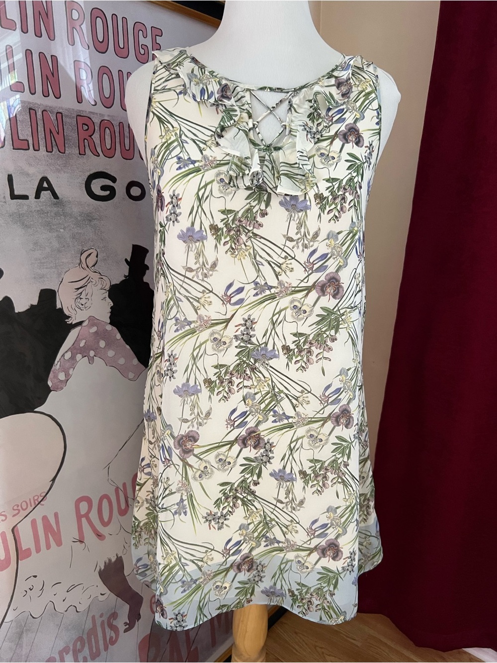Max Studio Cream Floral Botanical Ruffle Shift Dress - Size Medium